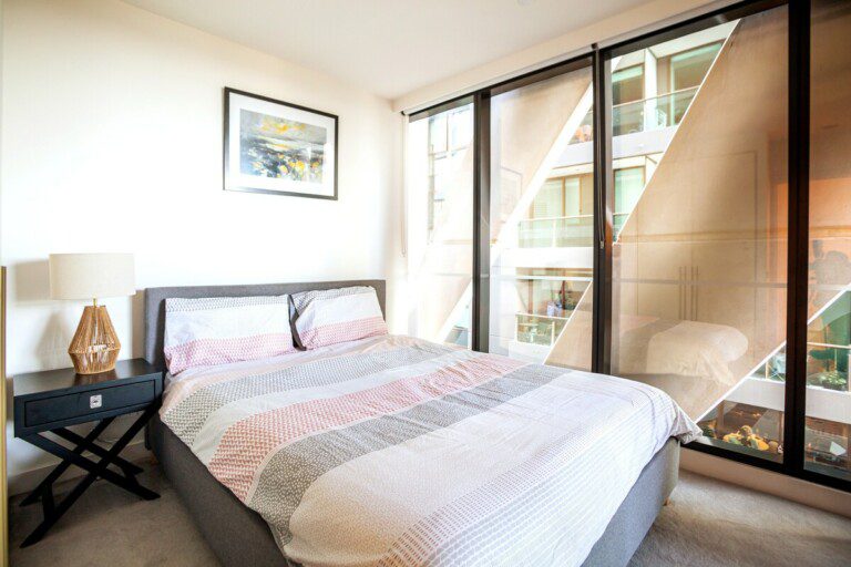 f9877e43 d8e6 4588 ba83 88e6ffabe951